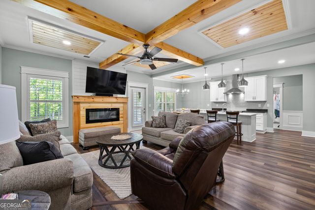 159 Wolf Creek Cove, Lagrange, GA 30240
