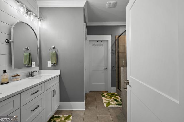 159 Wolf Creek Cove, Lagrange, GA 30240