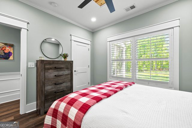 159 Wolf Creek Cove, Lagrange, GA 30240