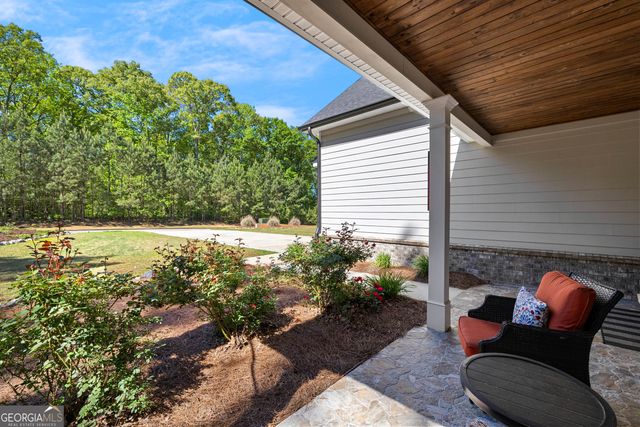 159 Wolf Creek Cove, Lagrange, GA 30240