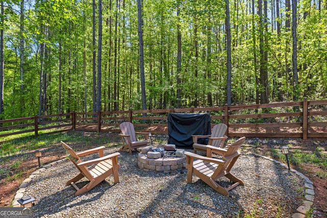 159 Wolf Creek Cove, Lagrange, GA 30240