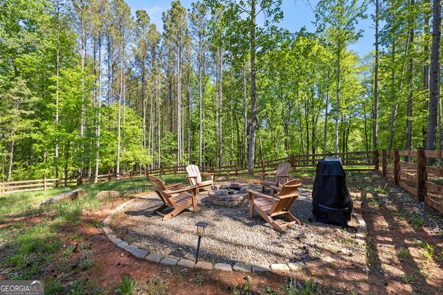 159 Wolf Creek Cove, Lagrange, GA 30240