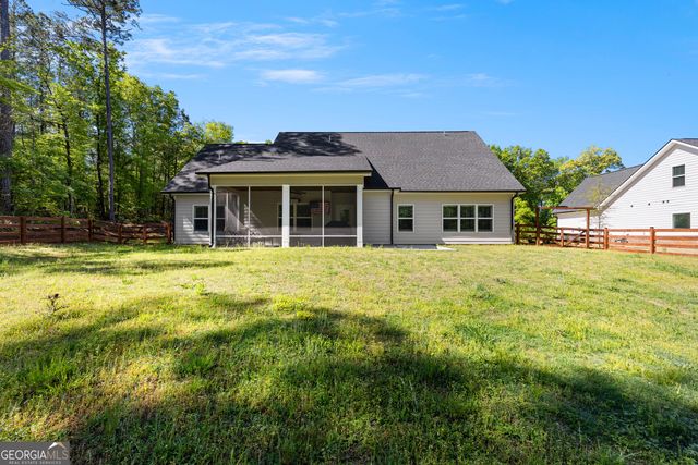 159 Wolf Creek Cove, Lagrange, GA 30240