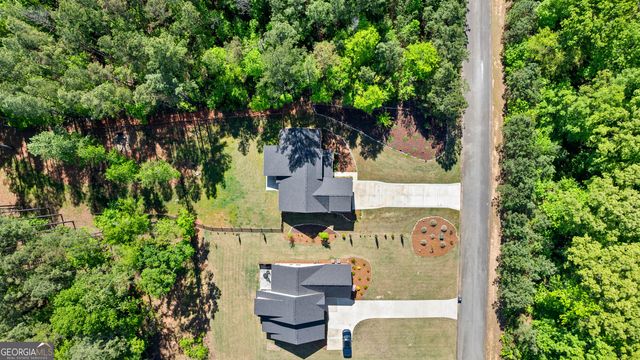 159 Wolf Creek Cove, Lagrange, GA 30240
