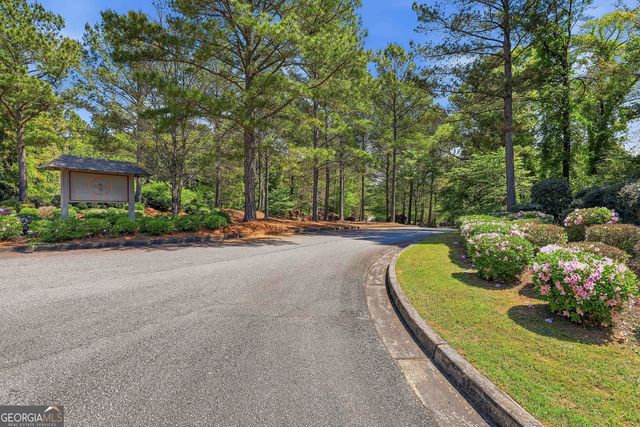 159 Wolf Creek Cove, Lagrange, GA 30240