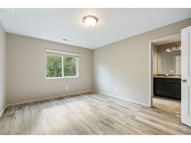 8513 Ne 14TH Pl, Vancouver, WA 98665