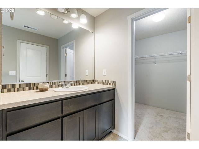 8513 Ne 14TH Pl, Vancouver, WA 98665