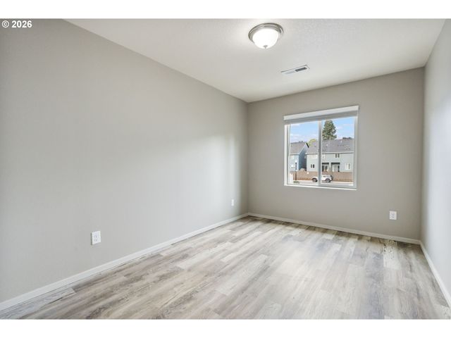 8513 Ne 14TH Pl, Vancouver, WA 98665