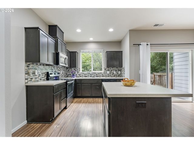 8513 Ne 14TH Pl, Vancouver, WA 98665