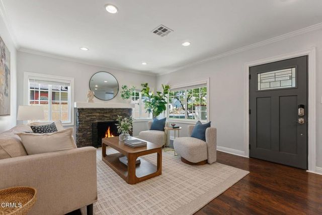 1972 Wagner Street, Pasadena, CA 91107
