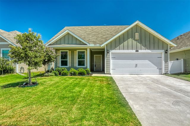9025 Huxley Drive, Providence Village, TX 76227