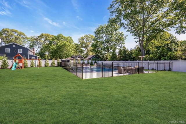 3 Moor Lane, Patchogue, NY 11772