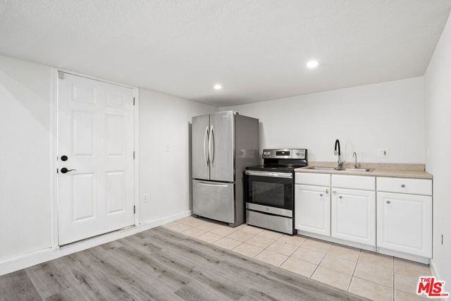 7853 Bothwell Road, Reseda, CA 91335