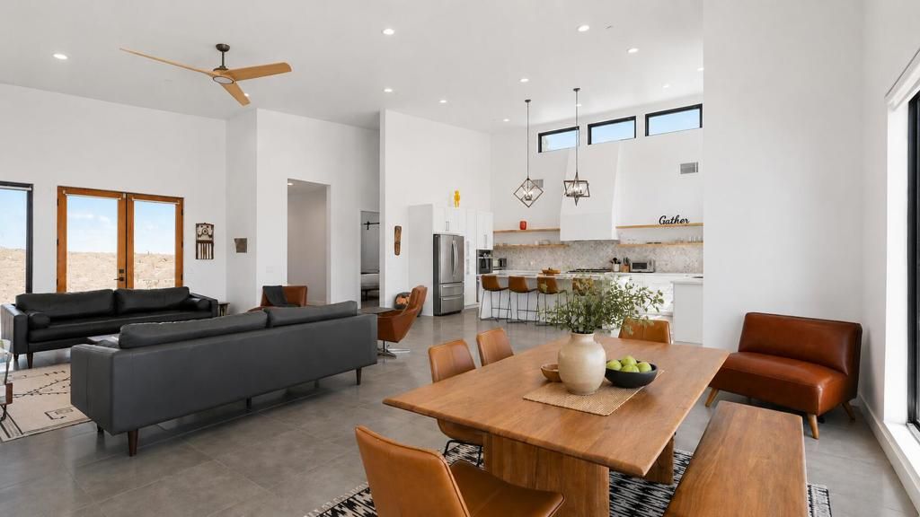 Image 12 of property listing at 7664 Shafter Avenue, Yucca Valley, CA 92284