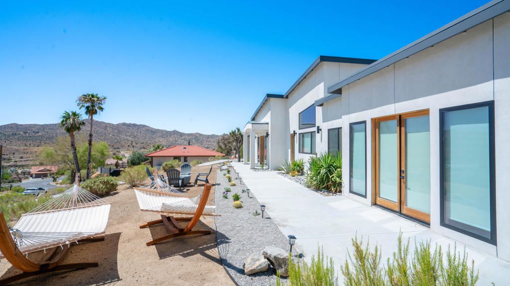 Image 7 of property listing at 7664 Shafter Avenue, Yucca Valley, CA 92284