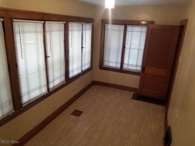 218 Canton Road, Ellet, OH 44312