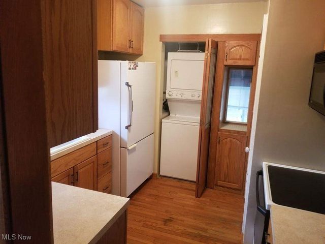 218 Canton Road, Ellet, OH 44312