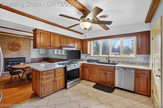 11080 Lapeer Road, Davison, MI 48423
