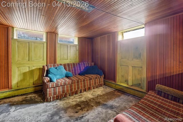11080 Lapeer Road, Davison, MI 48423