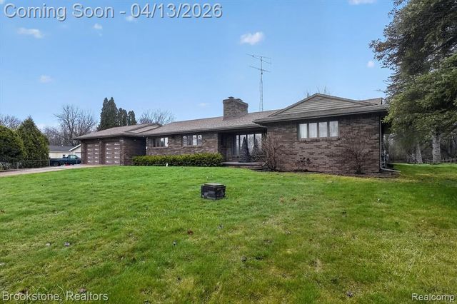 11080 Lapeer Road, Davison, MI 48423