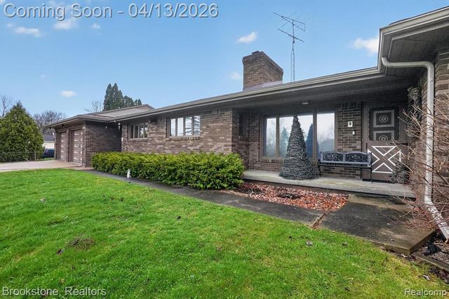 11080 Lapeer Road, Davison, MI 48423