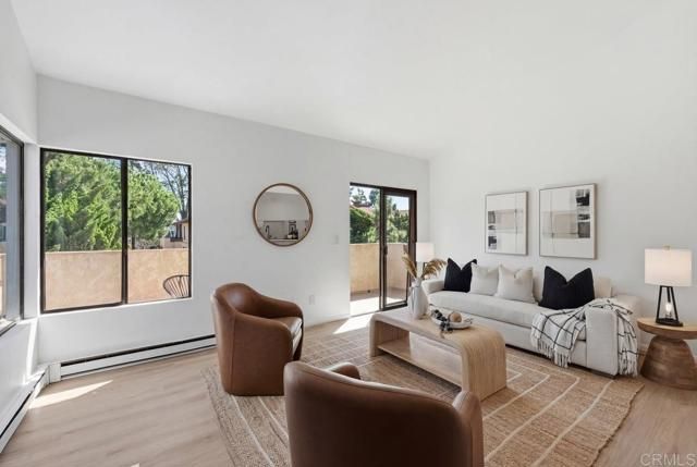 13765 Ruette Le Parc F, Del Mar, CA 92014