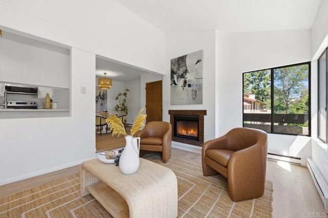 13765 Ruette Le Parc F, Del Mar, CA 92014