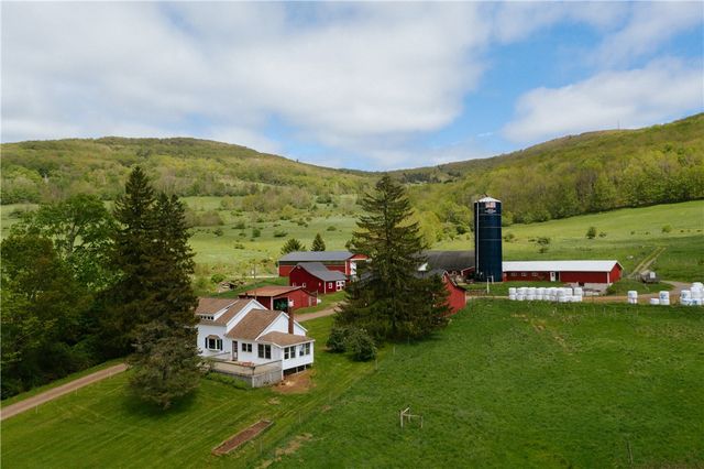 2400 Gladstone Hollow Road, Andes, NY 13731