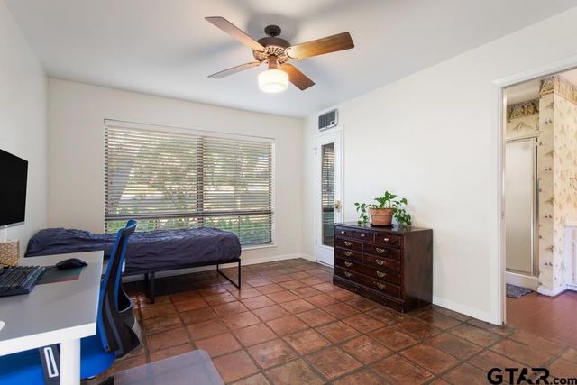 6109 Quail Creek Drive, Tyler, TX 75703