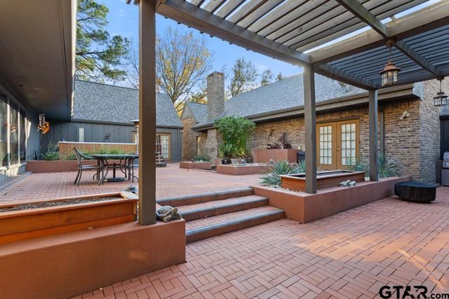 6109 Quail Creek Drive, Tyler, TX 75703