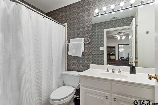 6109 Quail Creek Drive, Tyler, TX 75703