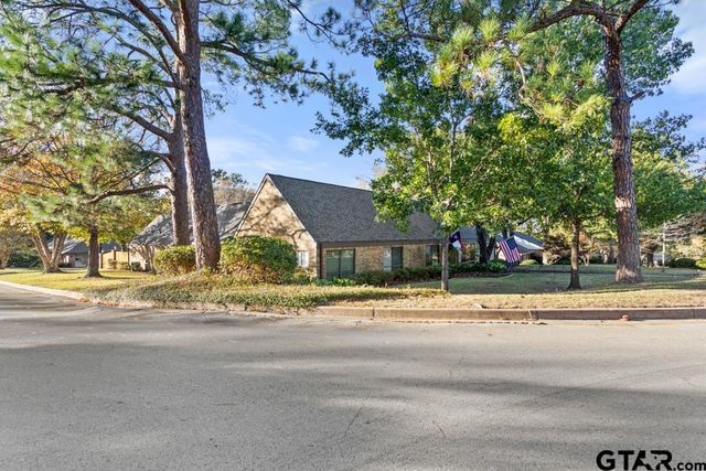6109 Quail Creek Drive, Tyler, TX 75703