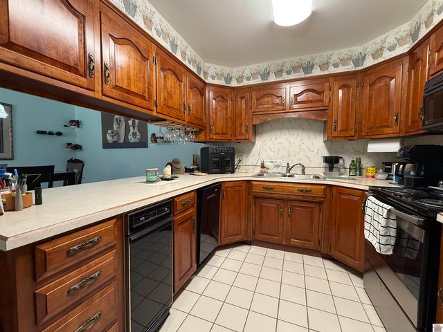 74 Pleasant Hill Lane, Gilbertsville, KY 42044