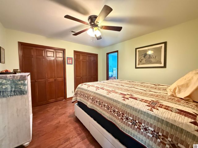 74 Pleasant Hill Lane, Gilbertsville, KY 42044
