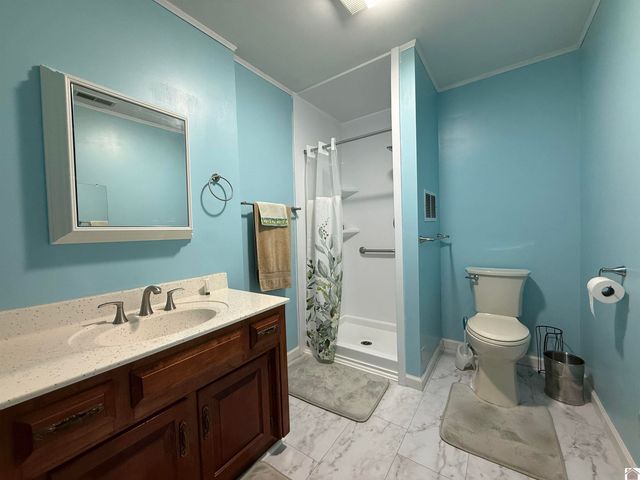 74 Pleasant Hill Lane, Gilbertsville, KY 42044