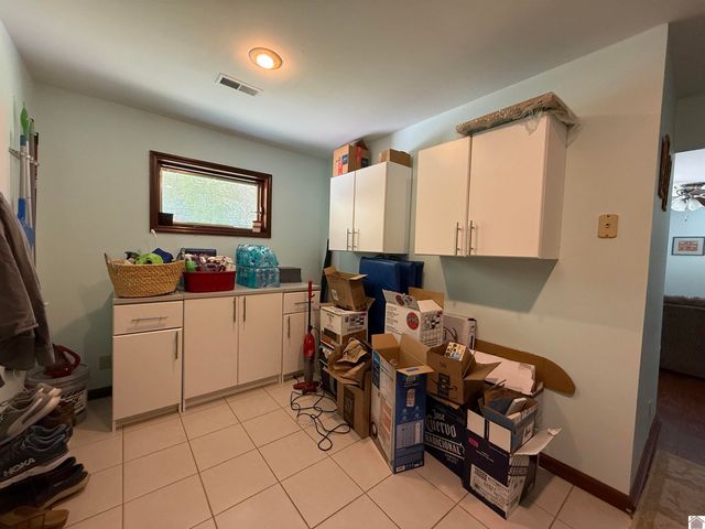 74 Pleasant Hill Lane, Gilbertsville, KY 42044