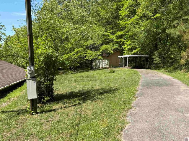 74 Pleasant Hill Lane, Gilbertsville, KY 42044