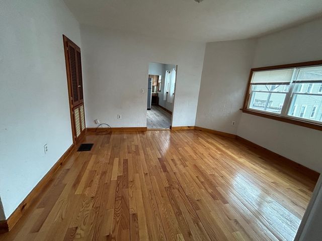 9 Starbird St 1, Malden, MA 02148