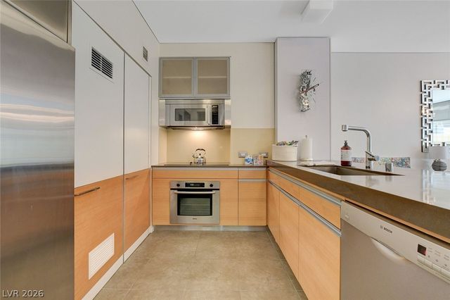 3722 Las Vegas Boulevard 2608, Las Vegas, NV 89158