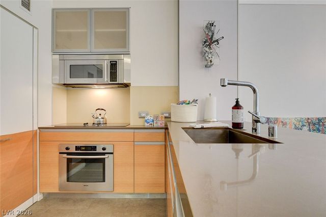 3722 Las Vegas Boulevard 2608, Las Vegas, NV 89158