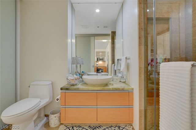 3722 Las Vegas Boulevard 2608, Las Vegas, NV 89158