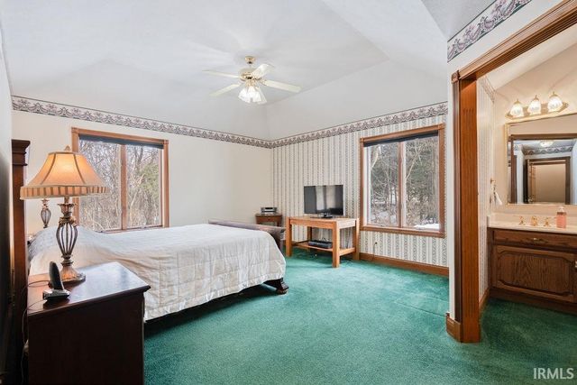 12208 W 00 NS, Russiaville, IN 46979