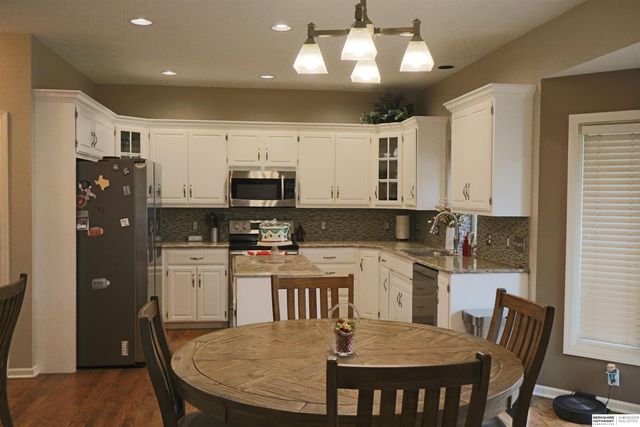 14121 Jaynes Street, Omaha, NE 68164