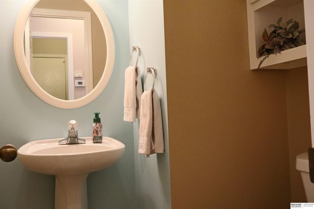 14121 Jaynes Street, Omaha, NE 68164