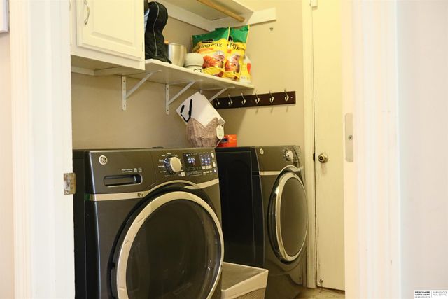 14121 Jaynes Street, Omaha, NE 68164