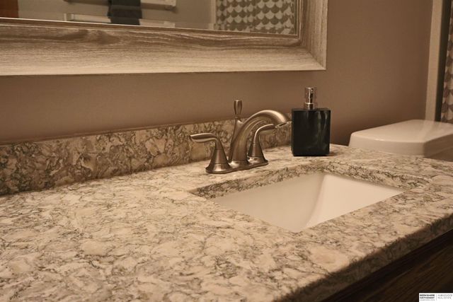 14121 Jaynes Street, Omaha, NE 68164