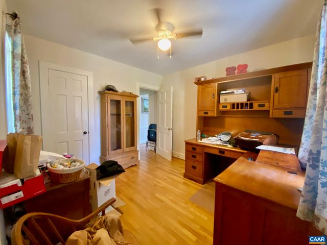 210 W GORDON AVE, Gordonsville, VA 22942