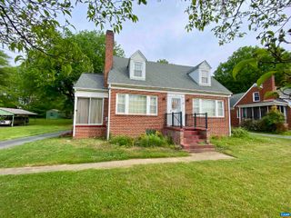210 W GORDON AVE, Gordonsville, VA 22942