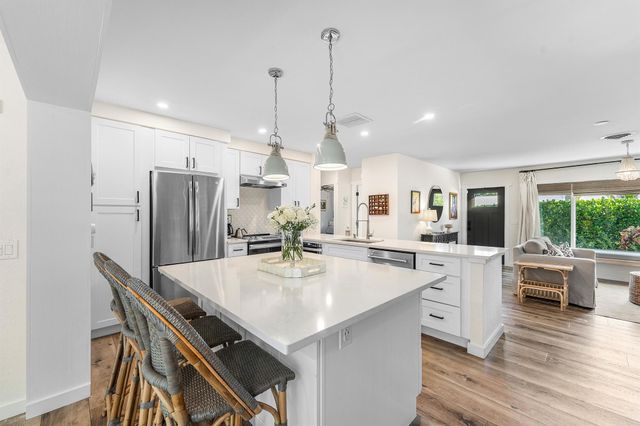 514 N Dover Road, Tequesta, FL 33469