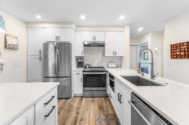 514 N Dover Road, Tequesta, FL 33469